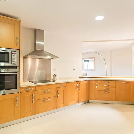 Mimosas Banus Μαρμπέλλα