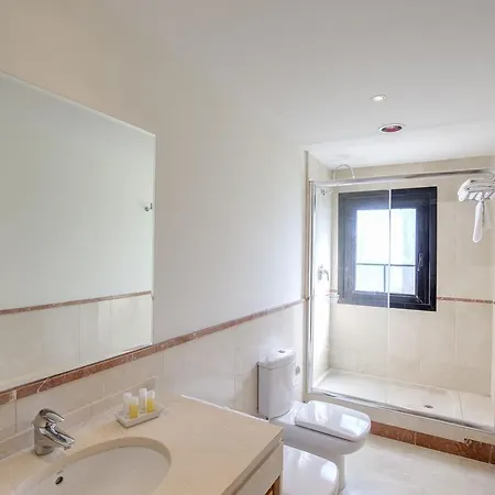 Mimosas Banus Μαρμπέλλα