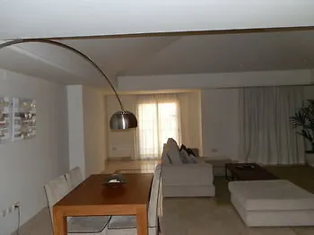 Mimosas Banus Διαμέρισμα *