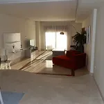 아파트 Mimosas Banus *